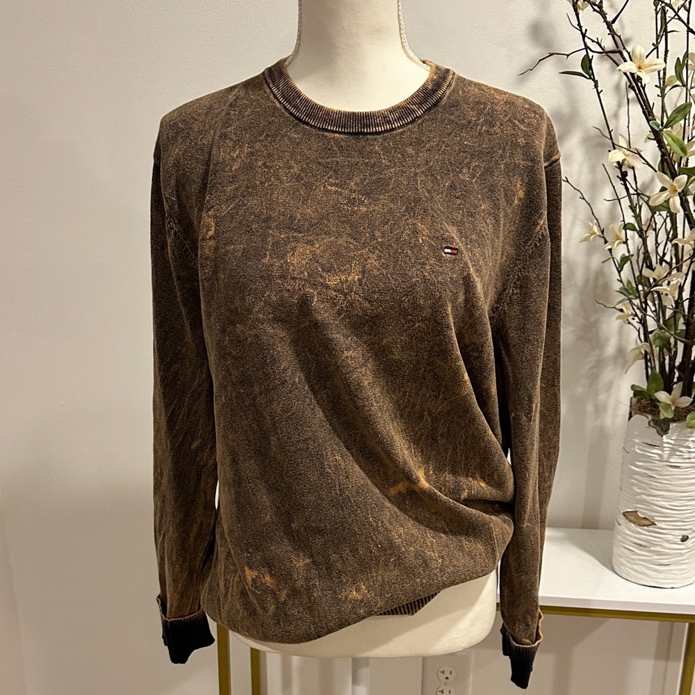 Acid Washed Crewneck Sweatshirt